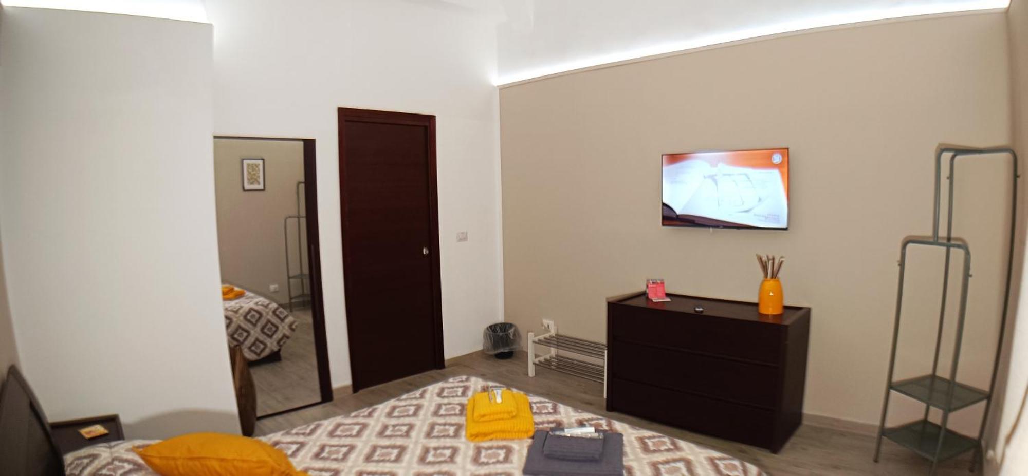 Апартаменти Exclusive House In The Center Катанія Екстер'єр фото
